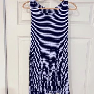 Short Women’s Sleeveless Dress